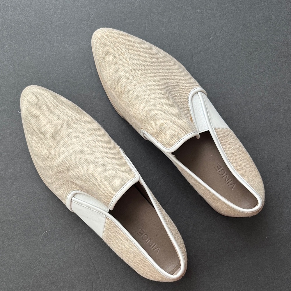 Vince Phalen Pointed Toe Cream and White Loafers Slip On Size 7